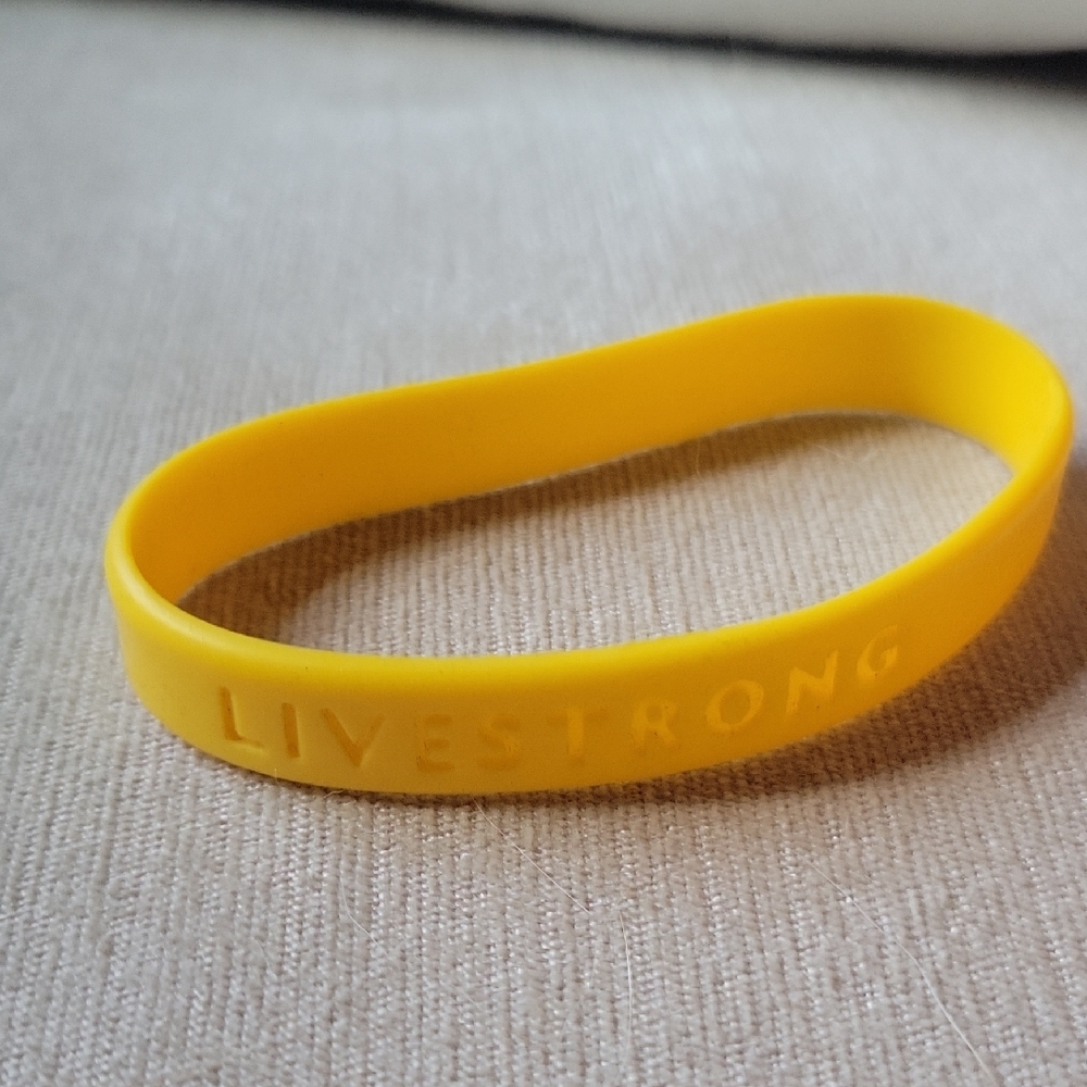 Nike Yellow LIVESTRONG Bracelet